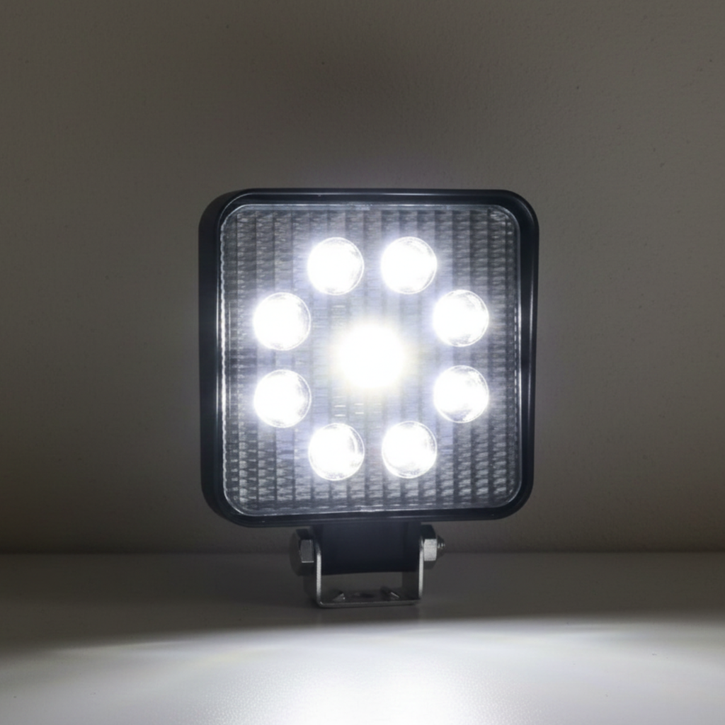 Par De Faros Led Auxiliares 100% Aluminio Disipador Grueso