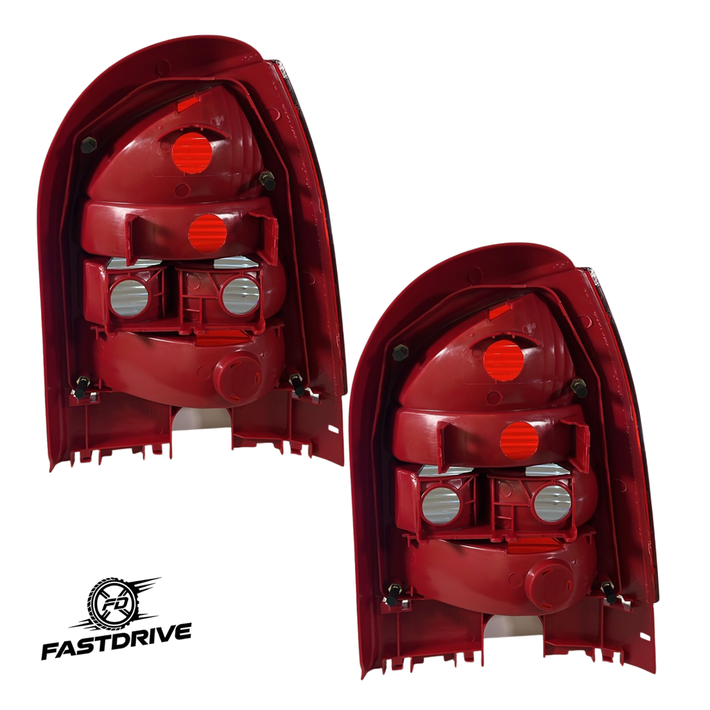 Par Calaveras Traseras Para Pointer 2000 A 2005