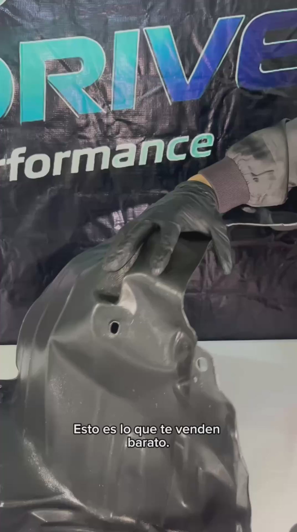 Par De Tolvas Salpicadera Nissan Versa 2012 A 2019 Fastdrive