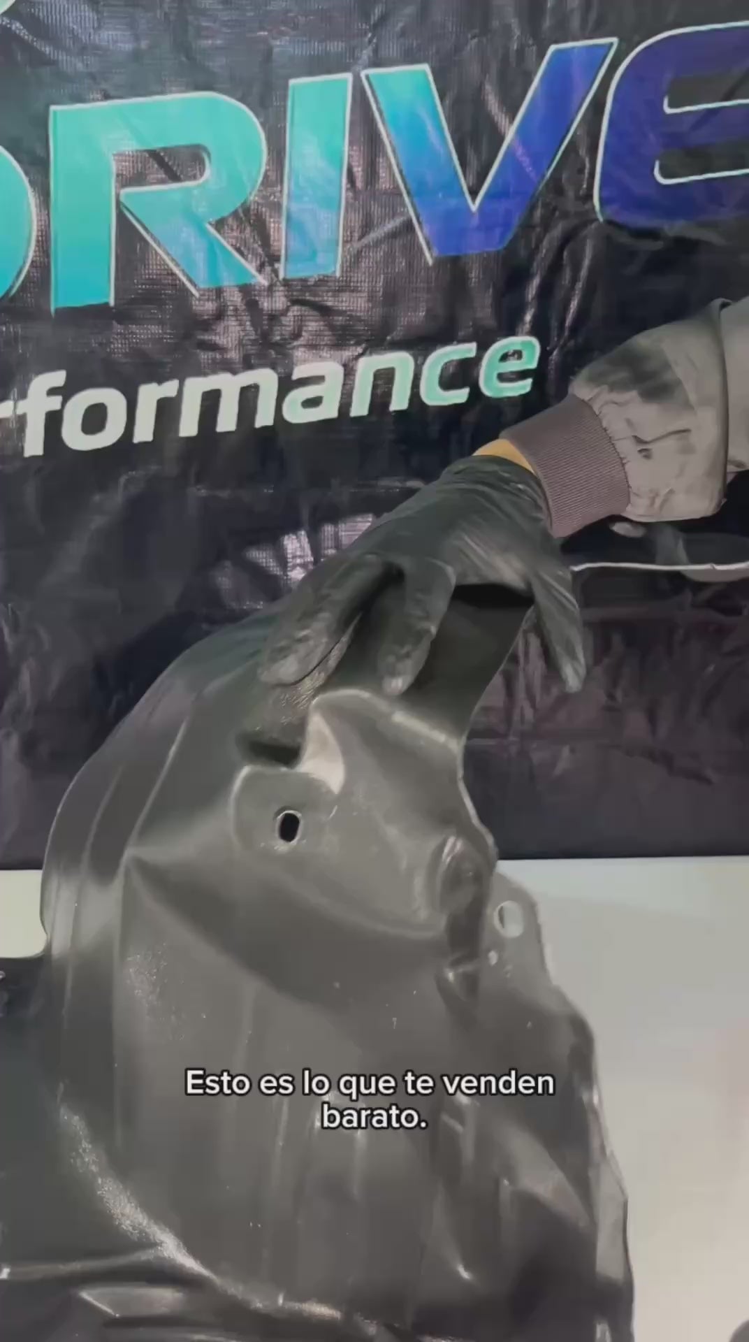 Par De Tolvas Salpicadera Nissan Versa 2012 A 2019 Fastdrive